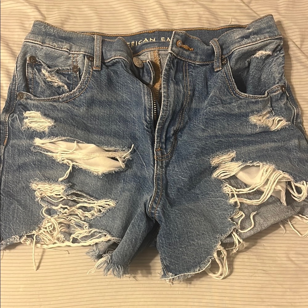American Eagle Outfitters Women's Blue Distressed Denim Shorts